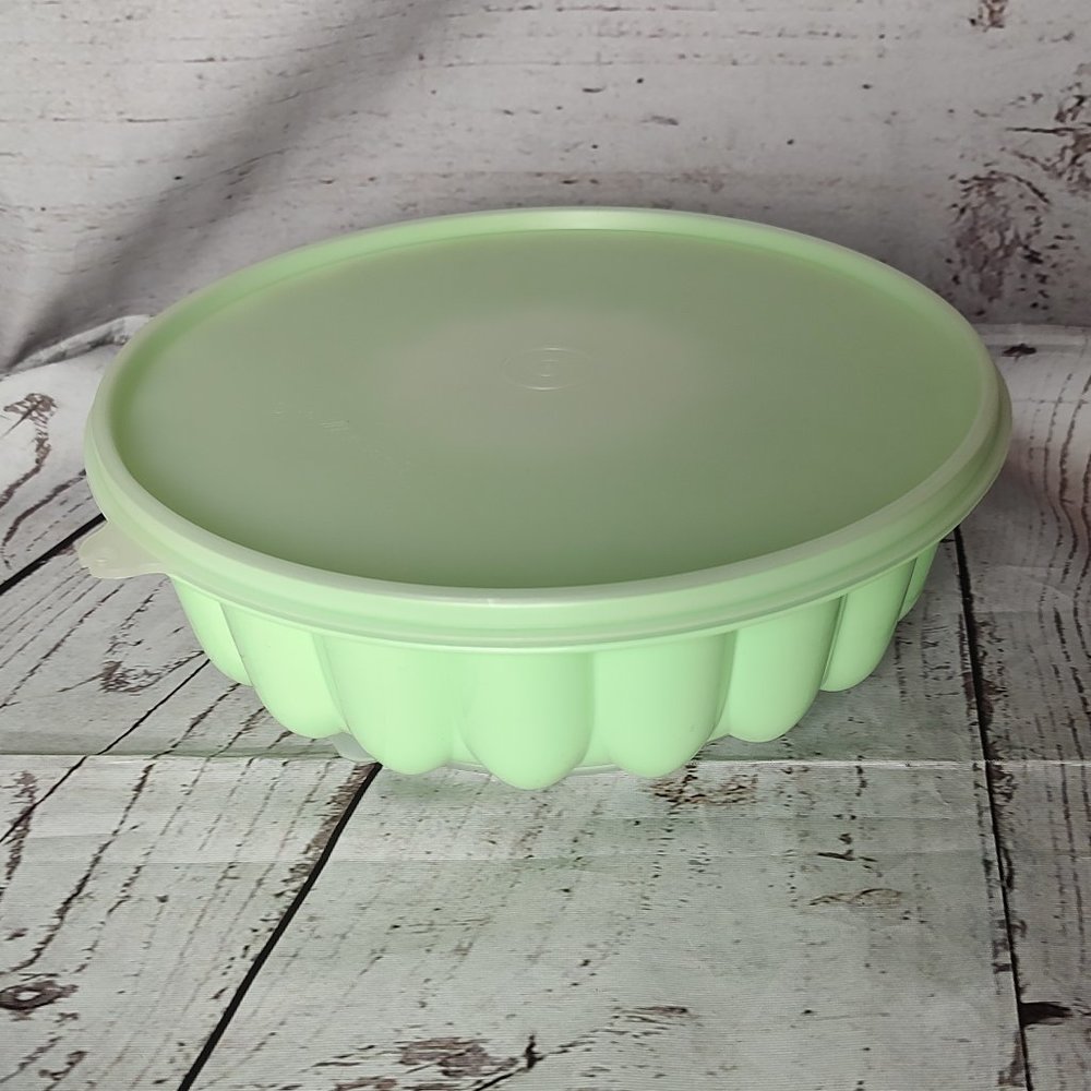 Vintage Tupperware Mint Green Jello Gelatin Ice Mold 3PC 1201-1, 1202-2, 1203-2